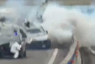 Robo de película en Italia: Asaltan un furgón blindado con metralletas en plena carretera