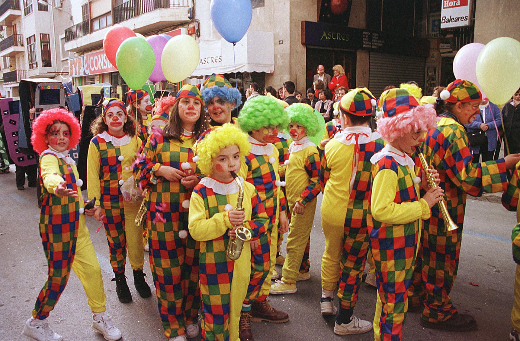 El fuerte viento obliga a cancelar la mayoría de Ruetes en la Part Forana