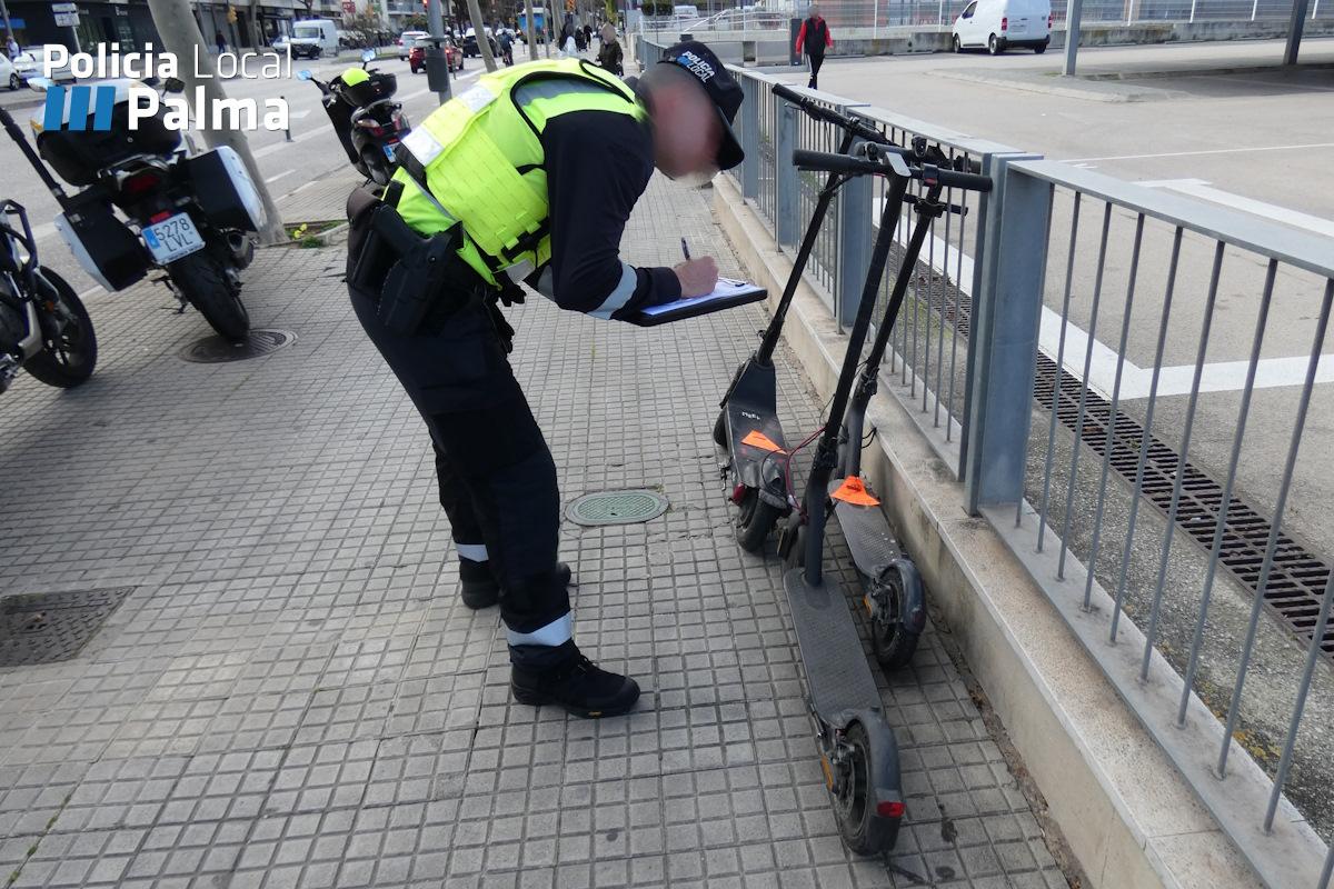 Golpe policial a las infracciones de patinetes y bicis: 105 multas en un solo día en Palma