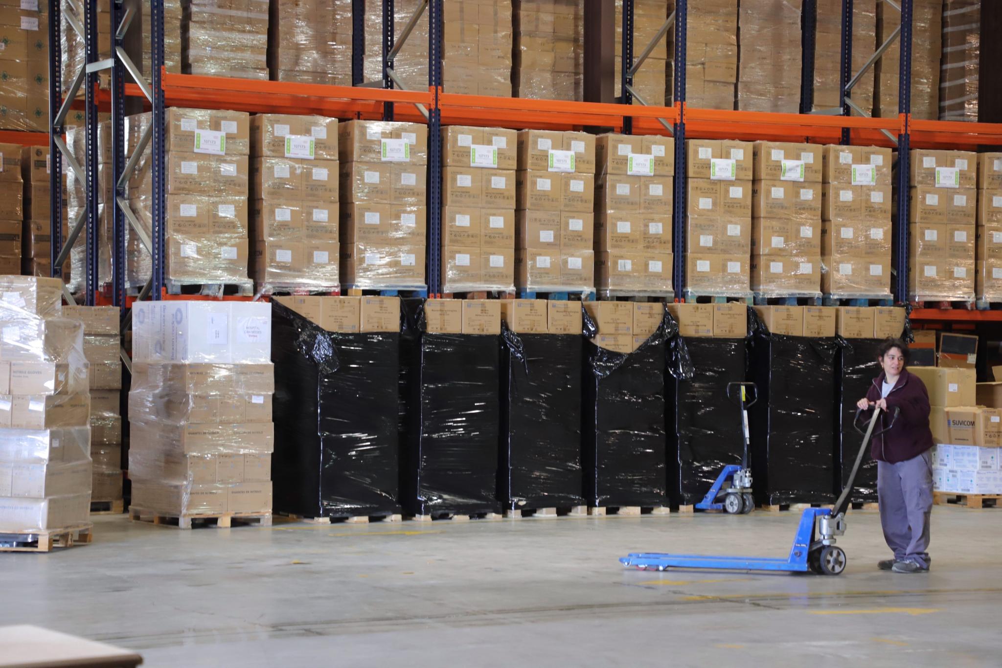 El Govern atribuye los retrasos en los pagos a proveedores a compras sanitarias y defiende que cumple la ley