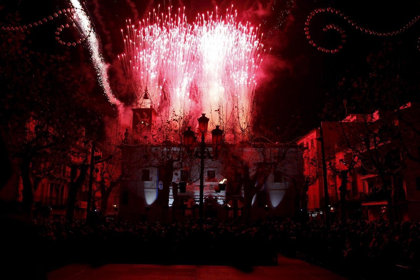 Sa Pobla celebra la 'Nit bruixa' de Sant Antoni