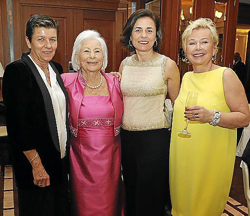 Elfy Egger celebra su 90 aniversario