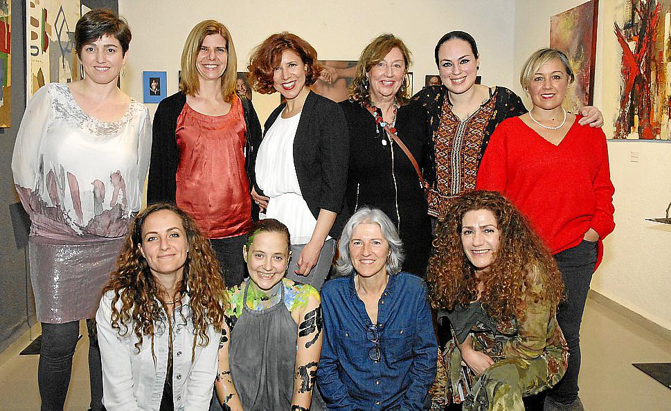 Exposición colectiva en Ciutadà Il·legal