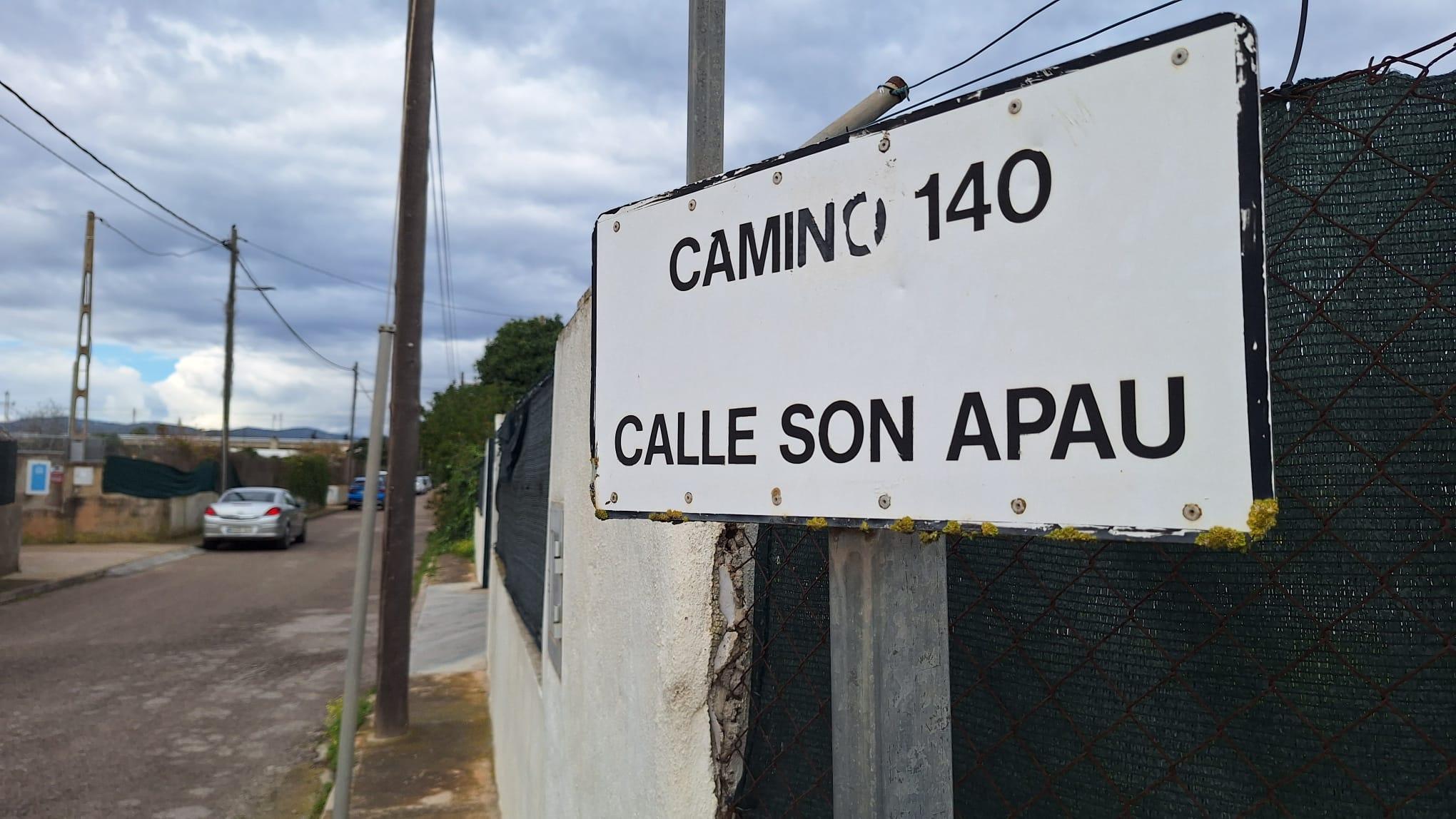 La incertidumbre de los vecinos de Son Apau: «Nos sentimos abandonados, nos tratan como suelo rústico y pagamos como urbano»