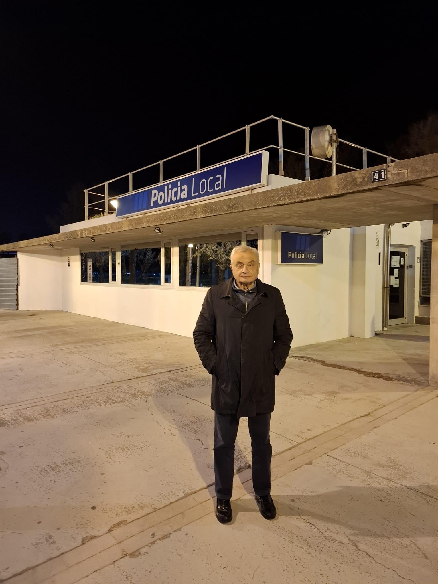 Las carencias de la Platja de Palma al anochecer a poco de comenzar la temporada