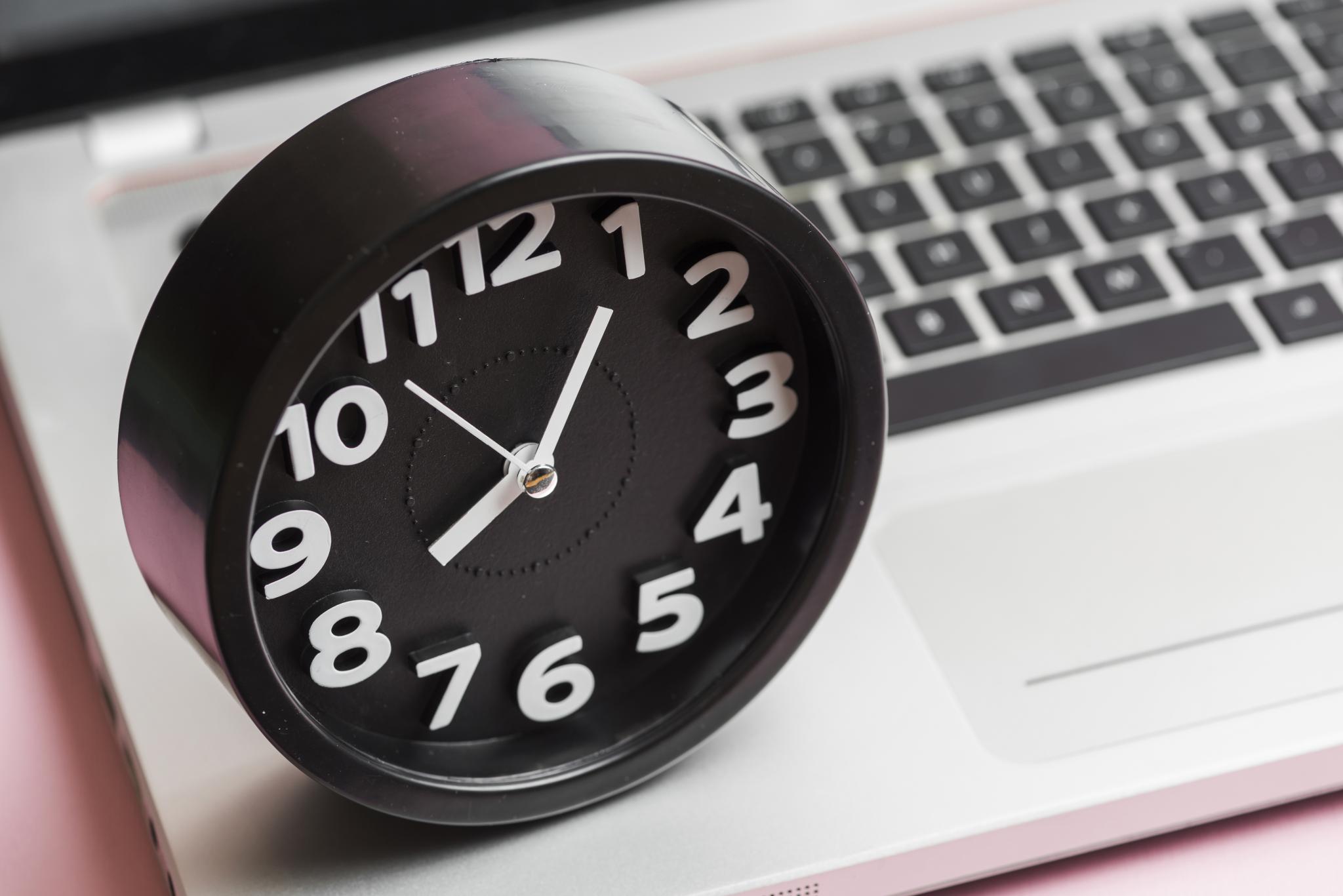 La Justicia marca la norma: multas de hasta 7.500 euros para las empresas que no respeten el descanso de 12 horas entre jornada y jornada de sus trabajadores