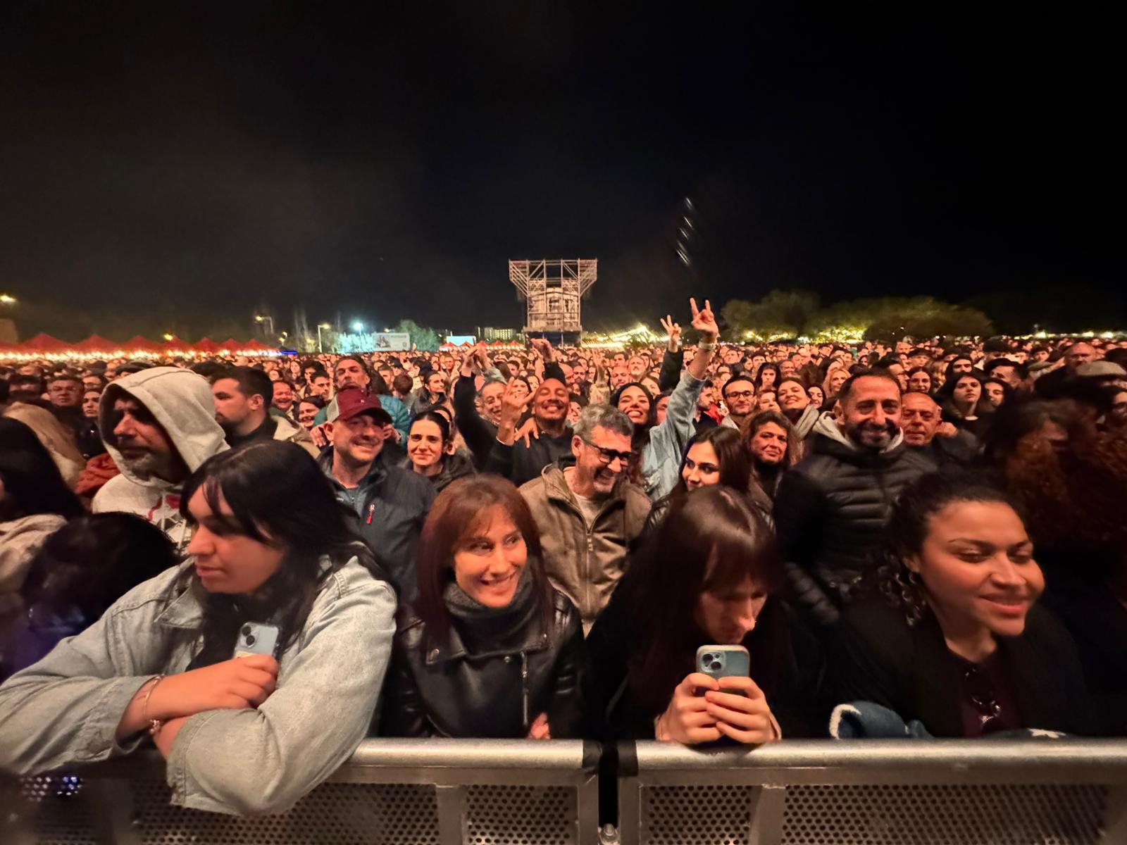 Mallorca se rinde a Fito & Fitipaldis con miles de fans entregados