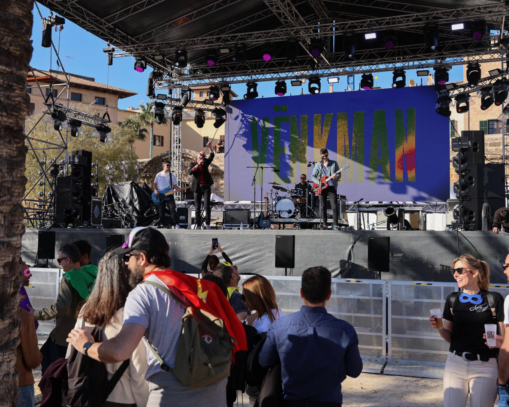 Sexy Zebras y Sideways animan la segunda jornada del On Season Fest 2026