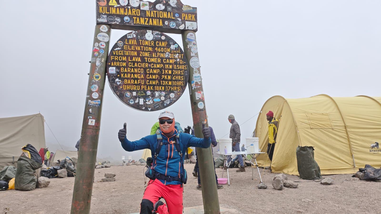 Sebastián Vallbona, un mallorquín en el techo de África