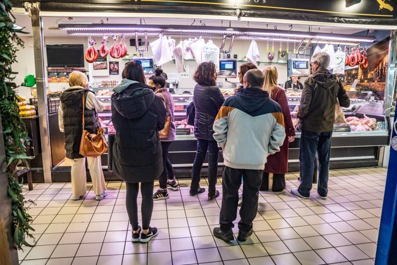 El espejismo de las cifras oficiales: solo un 5 % de los ciudadanos de Balears llega muy mal a fin de mes, según el INE