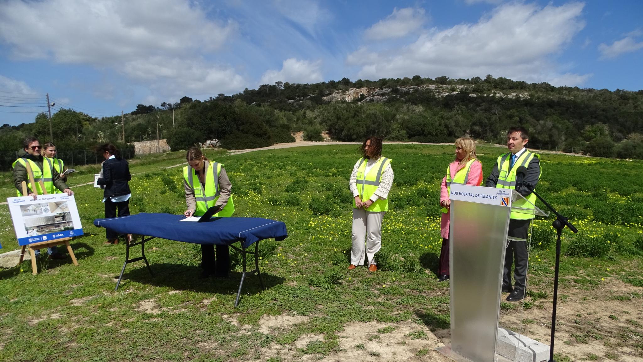 Empiezan las obras del anhelado hospital sociosanitario de Llevant