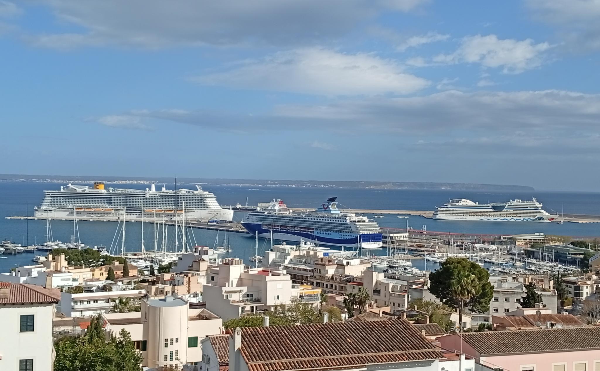 Los cruceros continúan a la baja al inicio de temporada