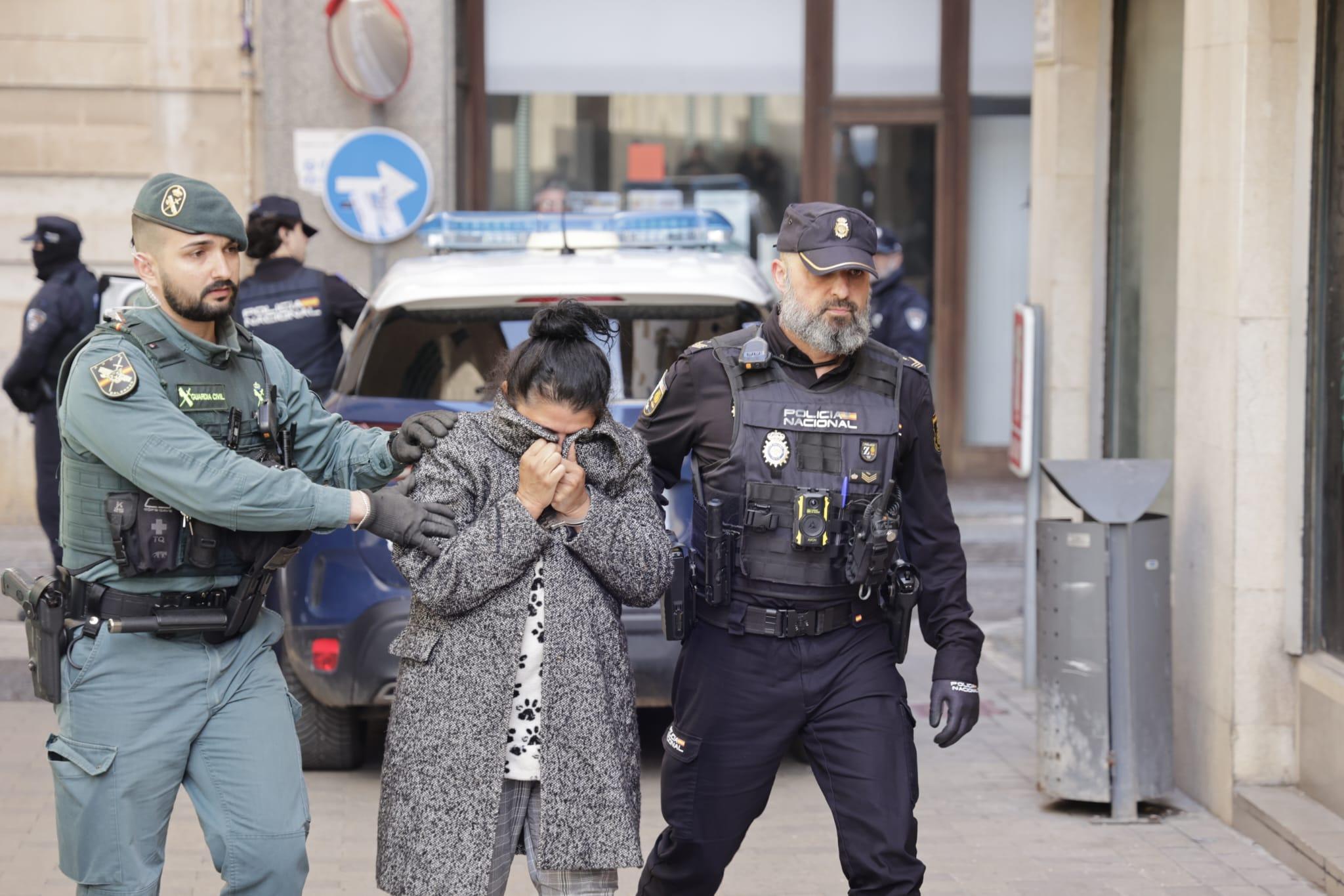 Pasa a disposición judicial la mujer condenada a prisión permanente revisable por matar a su bebé en Porto Cristo