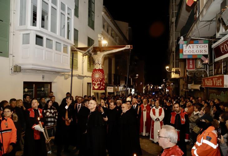 El obispado convoca una rueda de prensa de urgencia por la polémica con una cofradía que participa en la procesión del Jueves Santo
