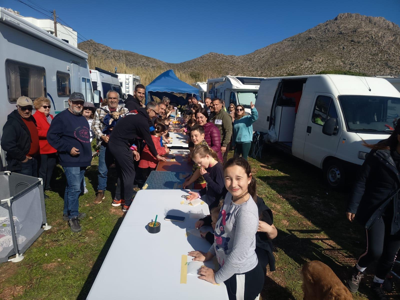 Más de 300 caravanistas celebran un encuentro de Semana Santa en Pollença