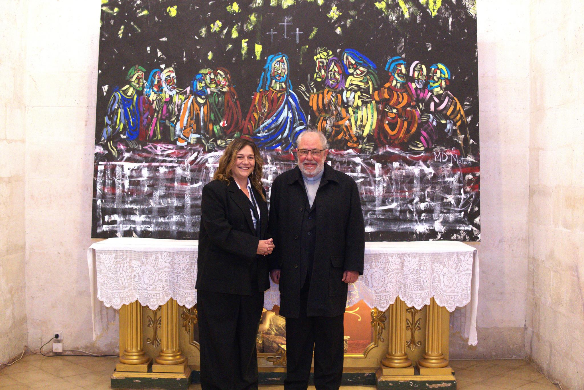 La Última Cena, de María Dolores Mateos, se expone en la iglesia de Porto Cristo