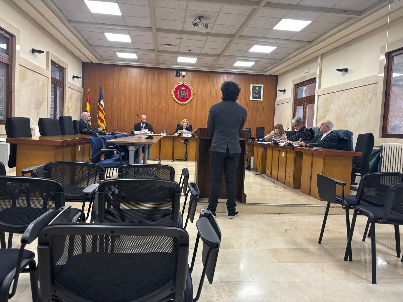 La Audiencia absuelve a un joven acusado de violar a una adolescente de 14 años en Palma