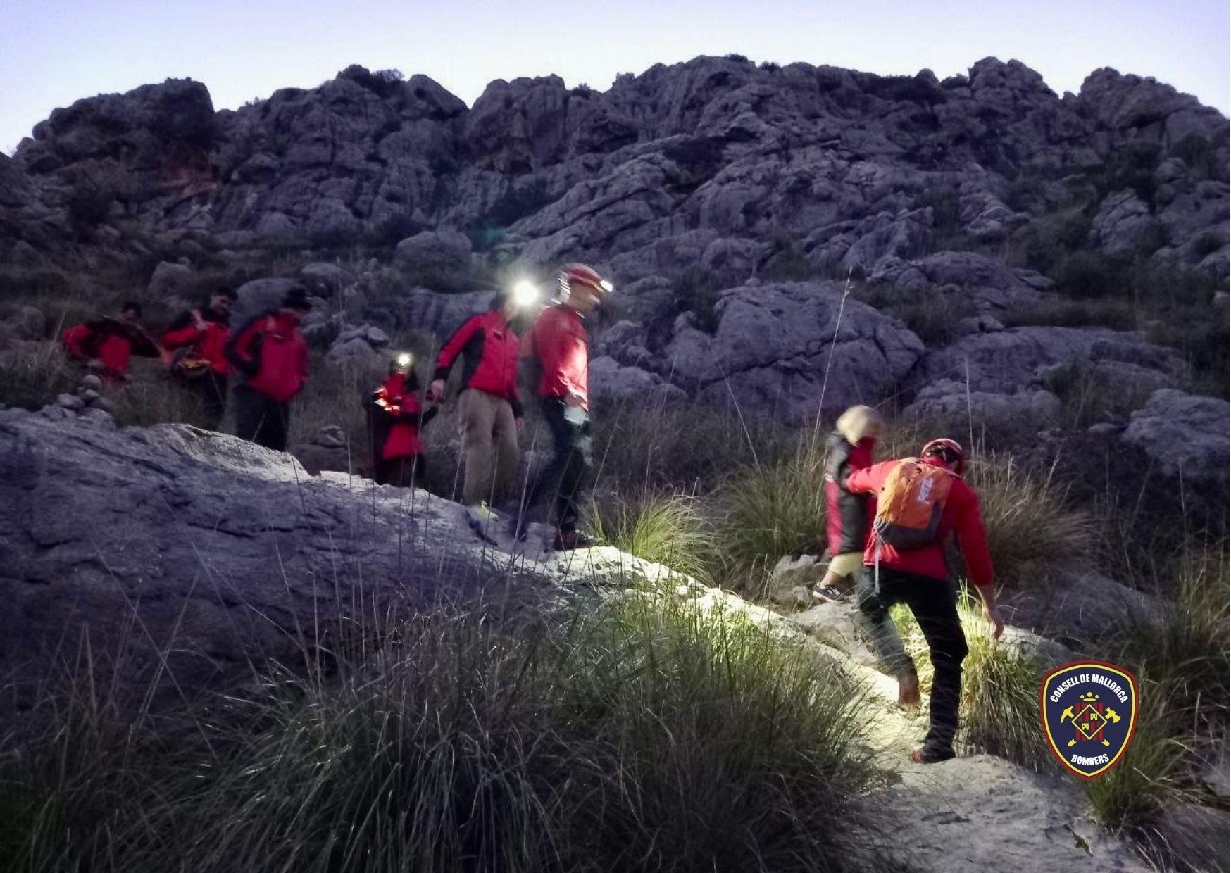 Búsqueda nocturna en Mortitx de una madre y sus dos hijos de 6 y 7 años perdidos durante una excursión