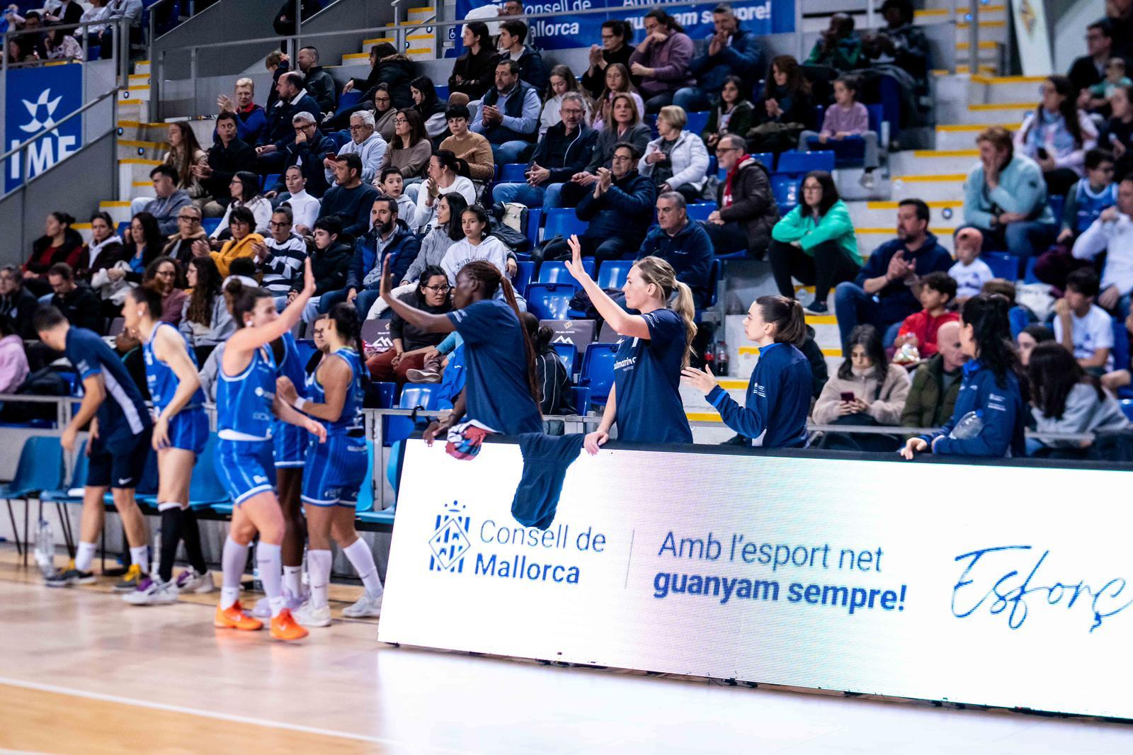 El Azulmarino no baja el ritmo en Son Moix