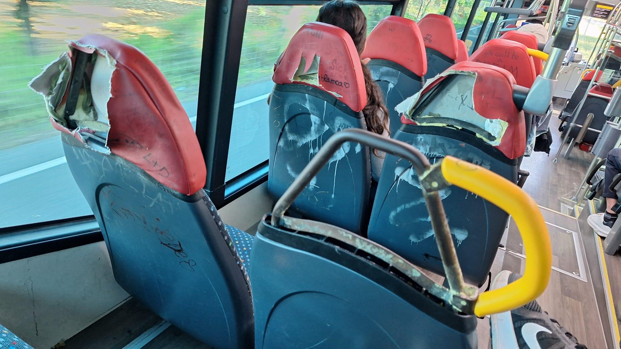 Vandalismo contra los autobuses de las líneas del TIB en Mallorca