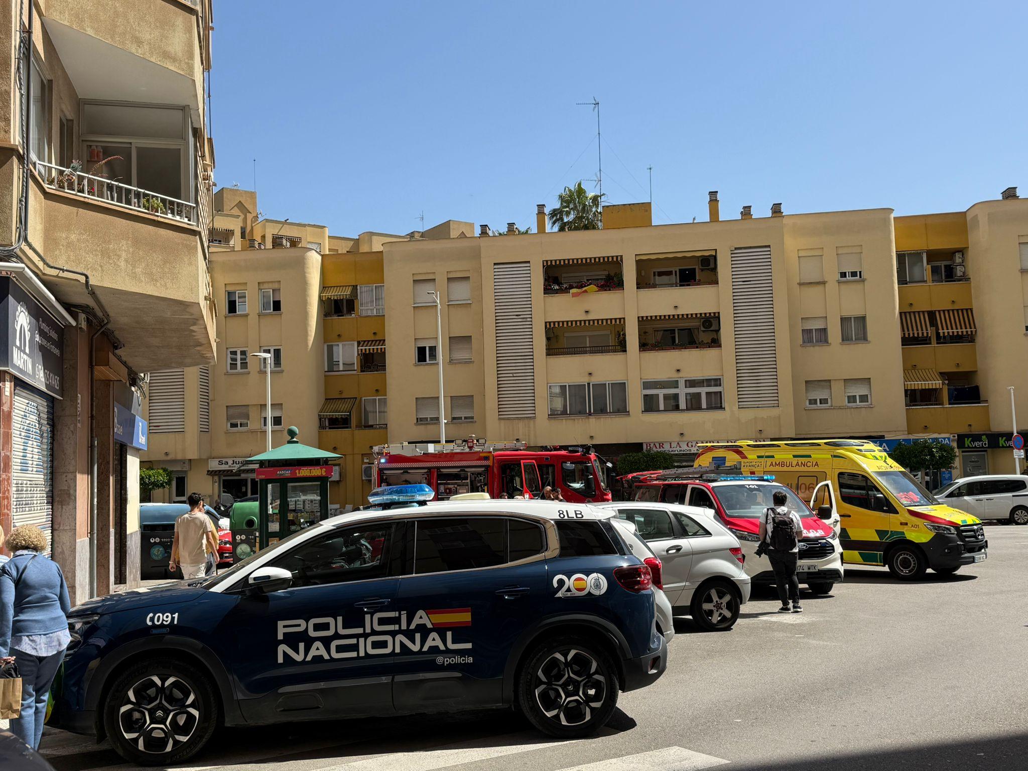 Herido un operario al quedar atrapado en el hueco de un ascensor en un edificio de Palma