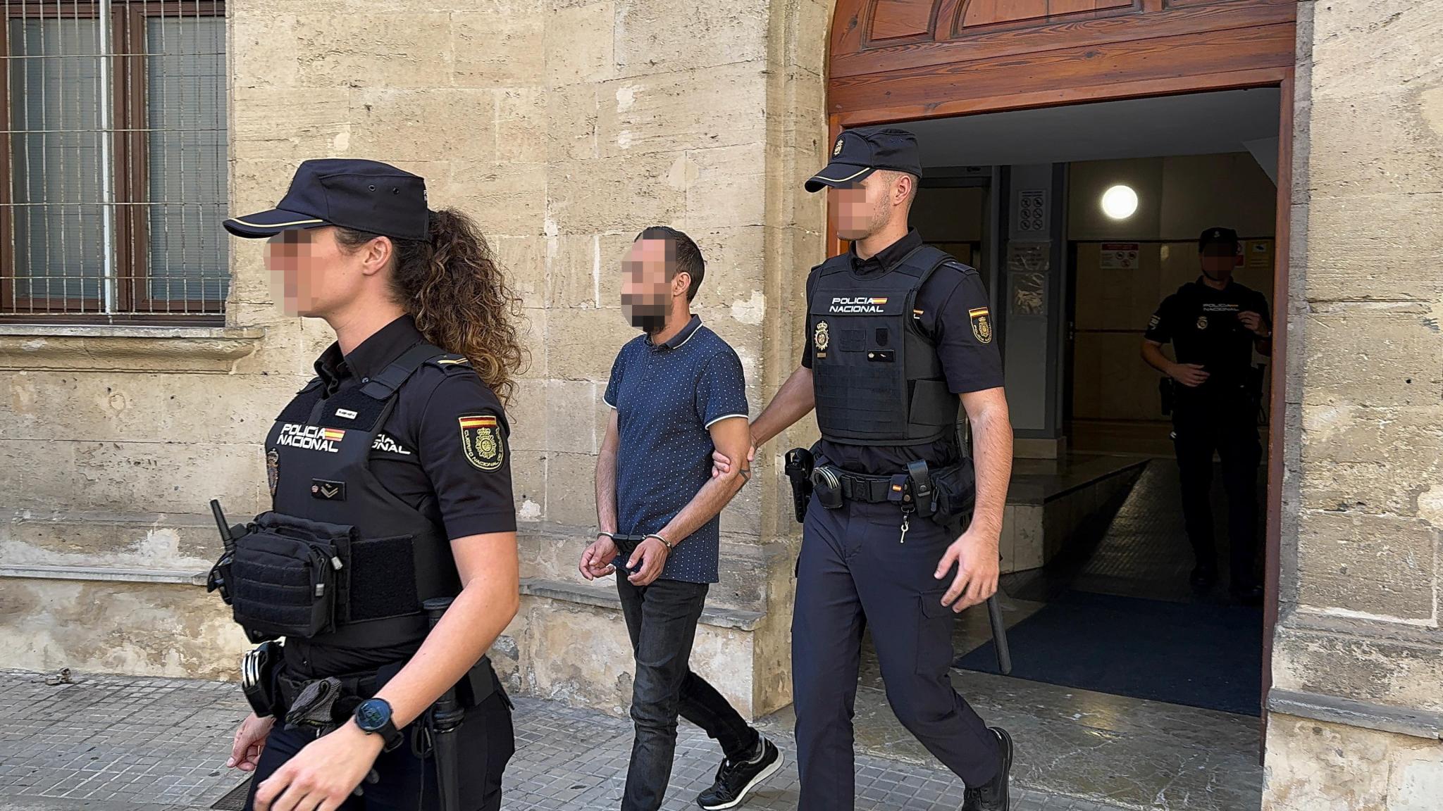Piden 15 años de cárcel al hombre que violó a su hijastra de 10 años en Palma y la dejó embarazada