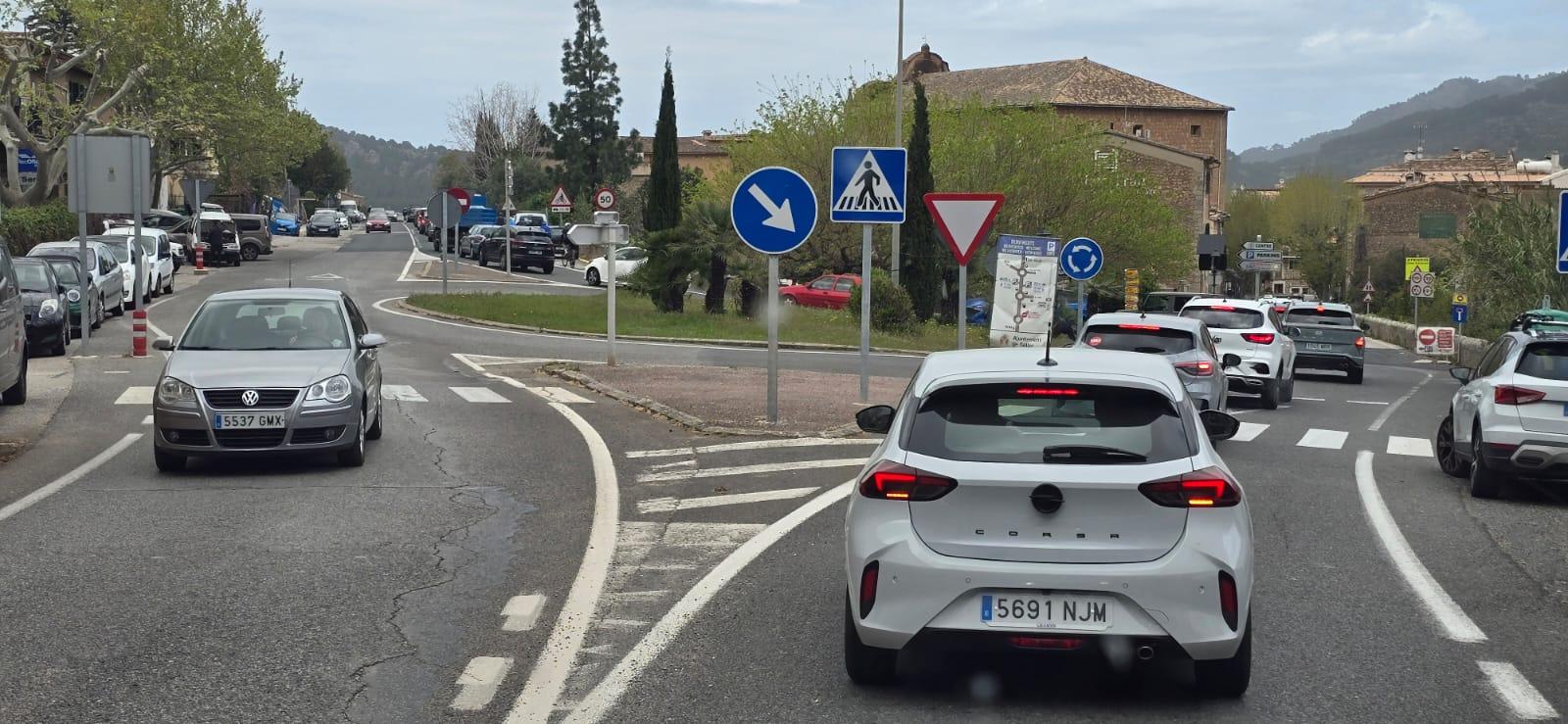 El PSOE de Sóller pide al Ayuntamiento retirar la reforma circulatoria por el «caos» en Semana Santa