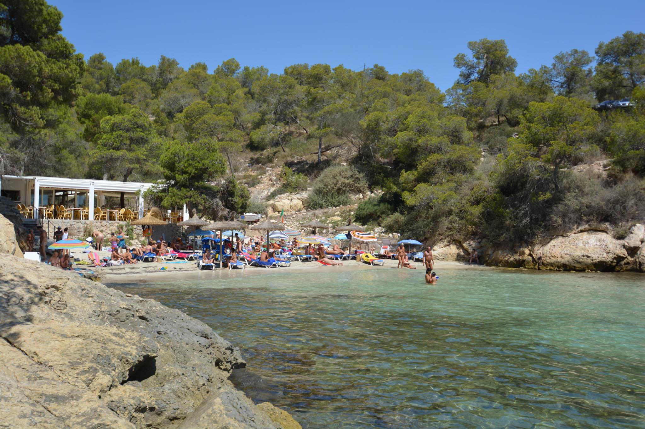 A juicio por golpear a un homosexual con un martillo en la playa de El Mago y lanzar a otro por un terraplén