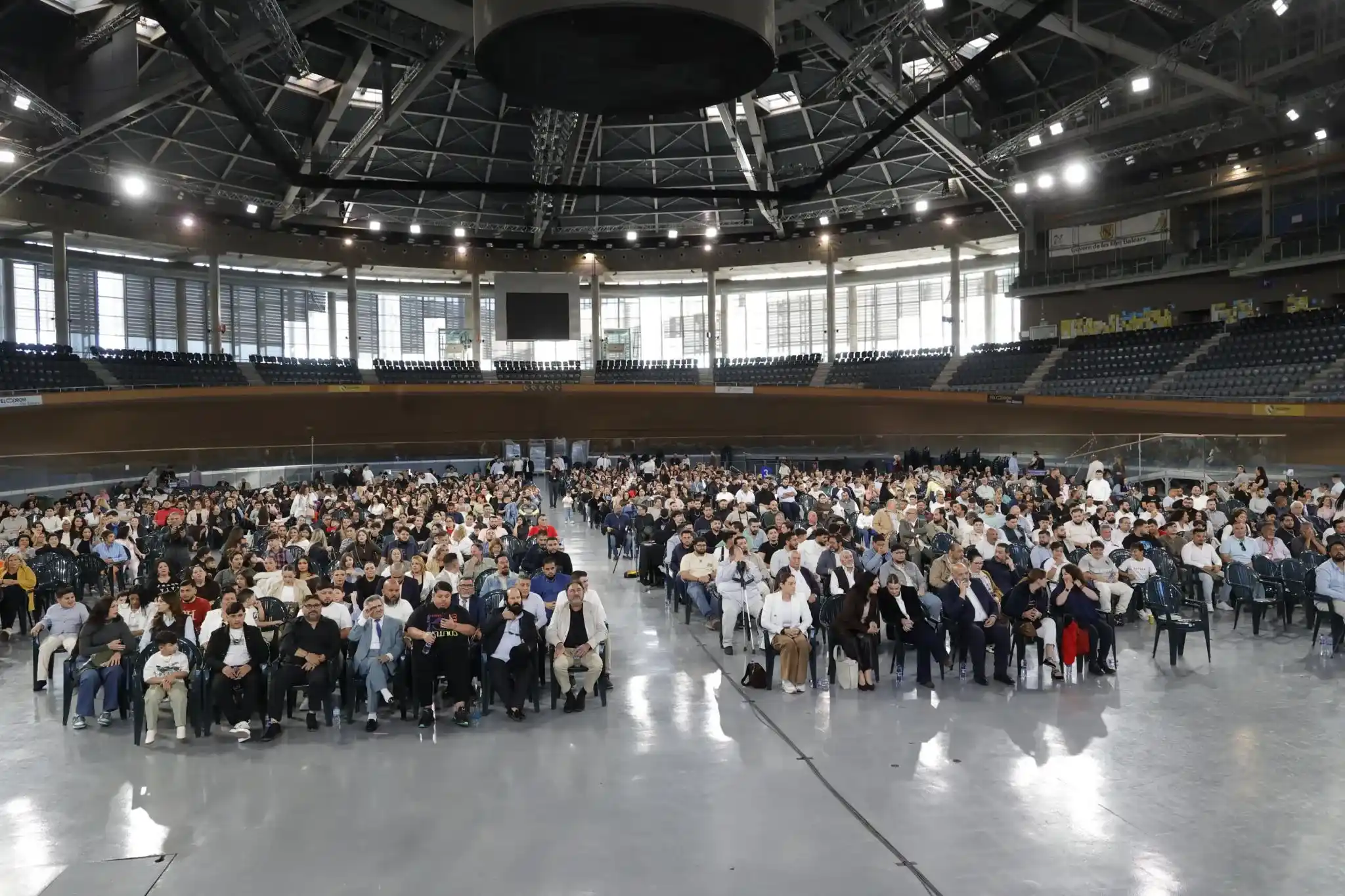 Prohens y Martínez arropan en Palma el encuentro evangelista ‘Reencuentra’ con más de mil asistentes