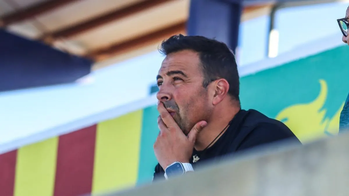 Óscar Troya: «El playoff era impensable a principio de temporada, pero los hemos hecho realidad semana a semana»