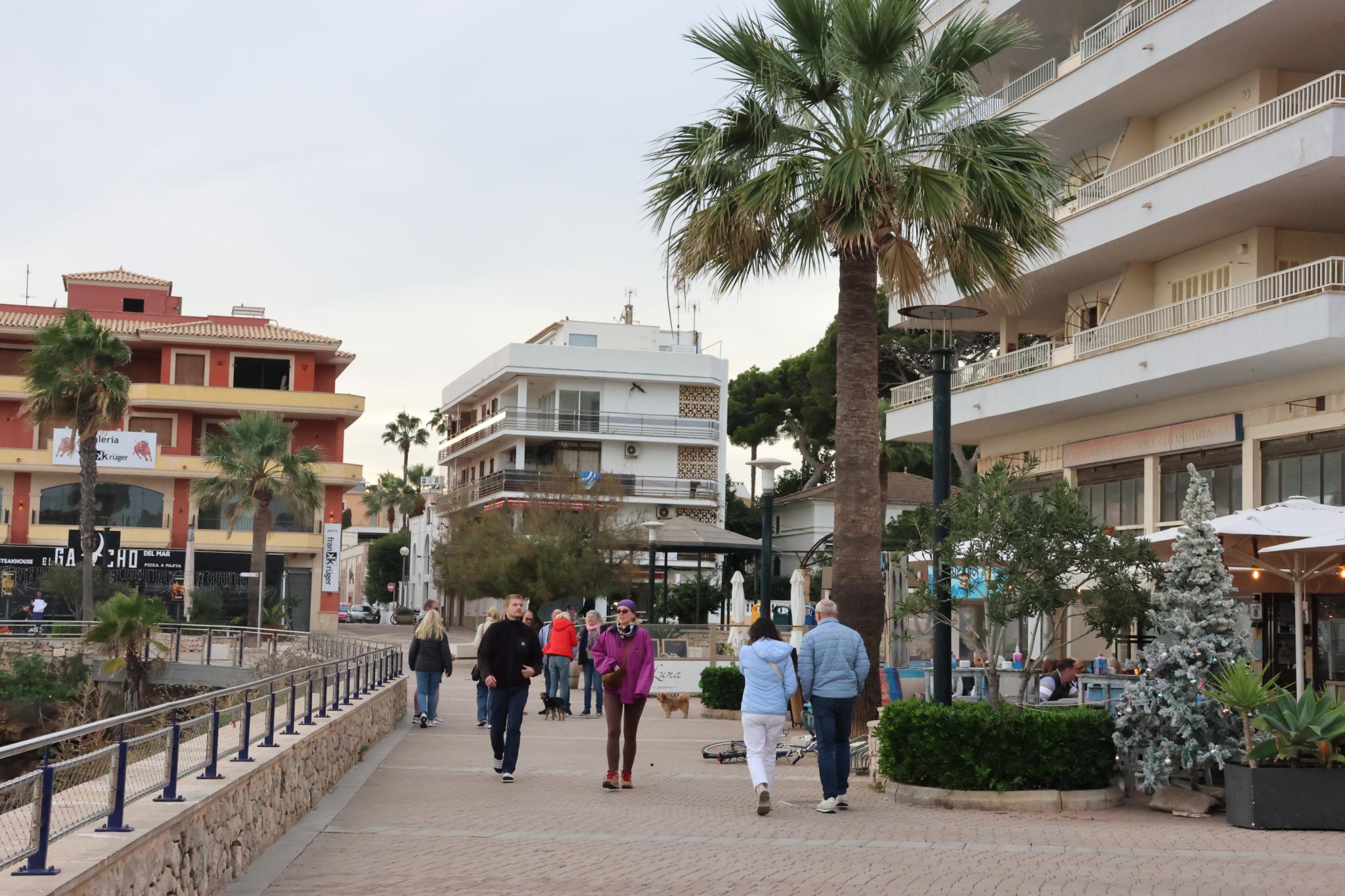 La temporada baja retrocede en Balears