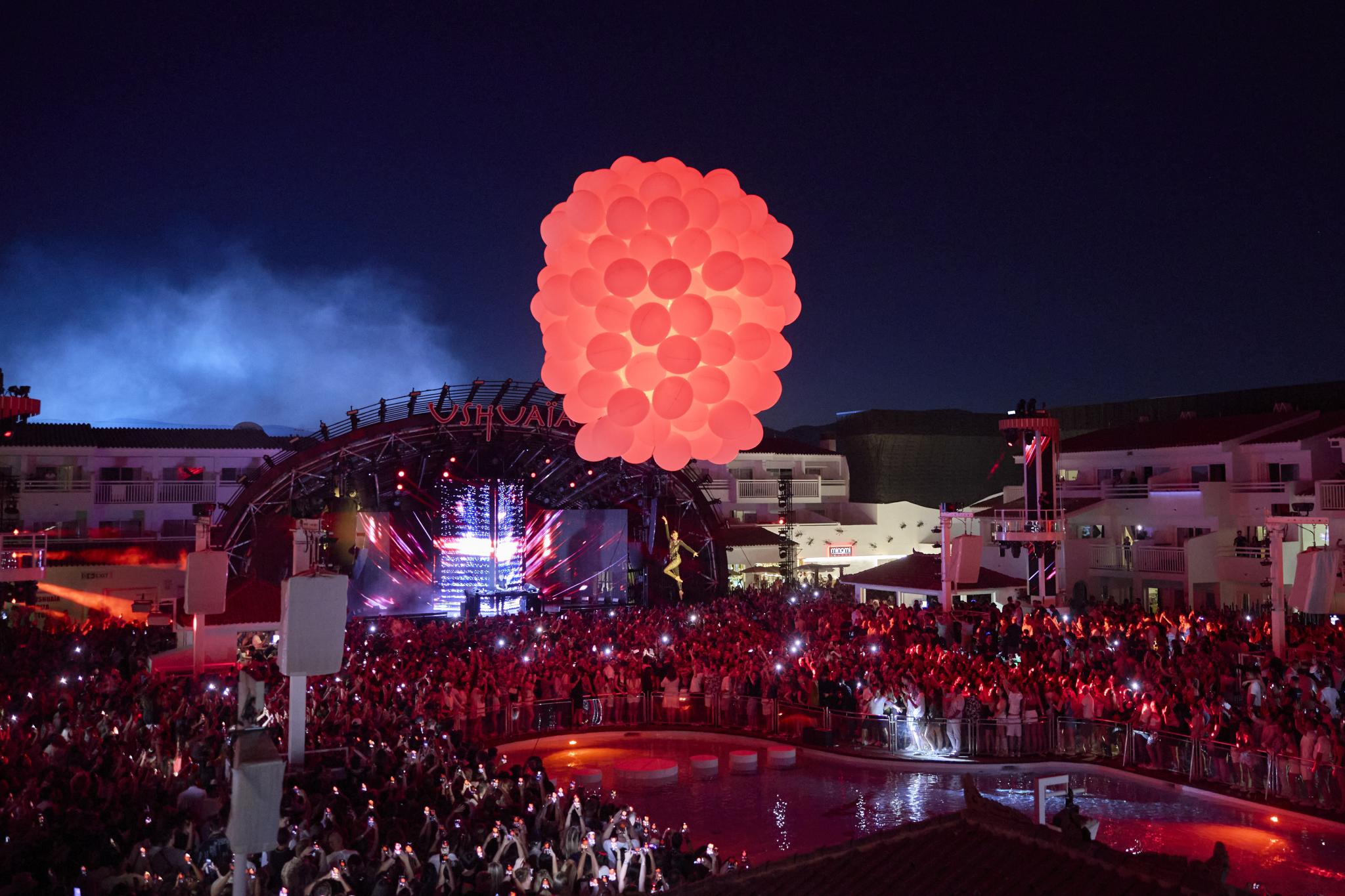 Los ‘openings’ marcan el inicio del verano en Eivissa