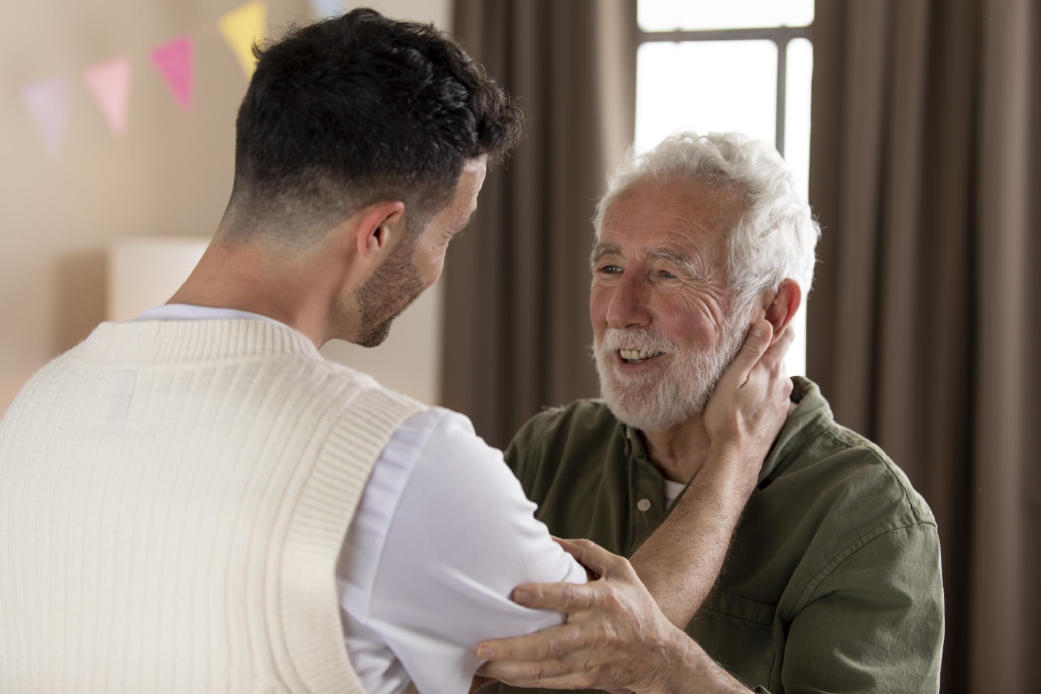 Confirmado por la Seguridad Social: si eres padre pensionista puede cobrar 147 euros extra