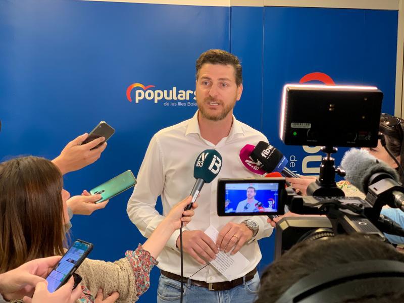 El PP acusa a Armengol de «abrir el Consolat» a la trama y le exige responsabilidades