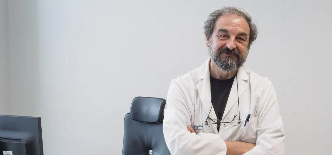 Vicente Torres, director médico de Son Espases: «Hay pacientes que llevan hasta tres días esperando cama»