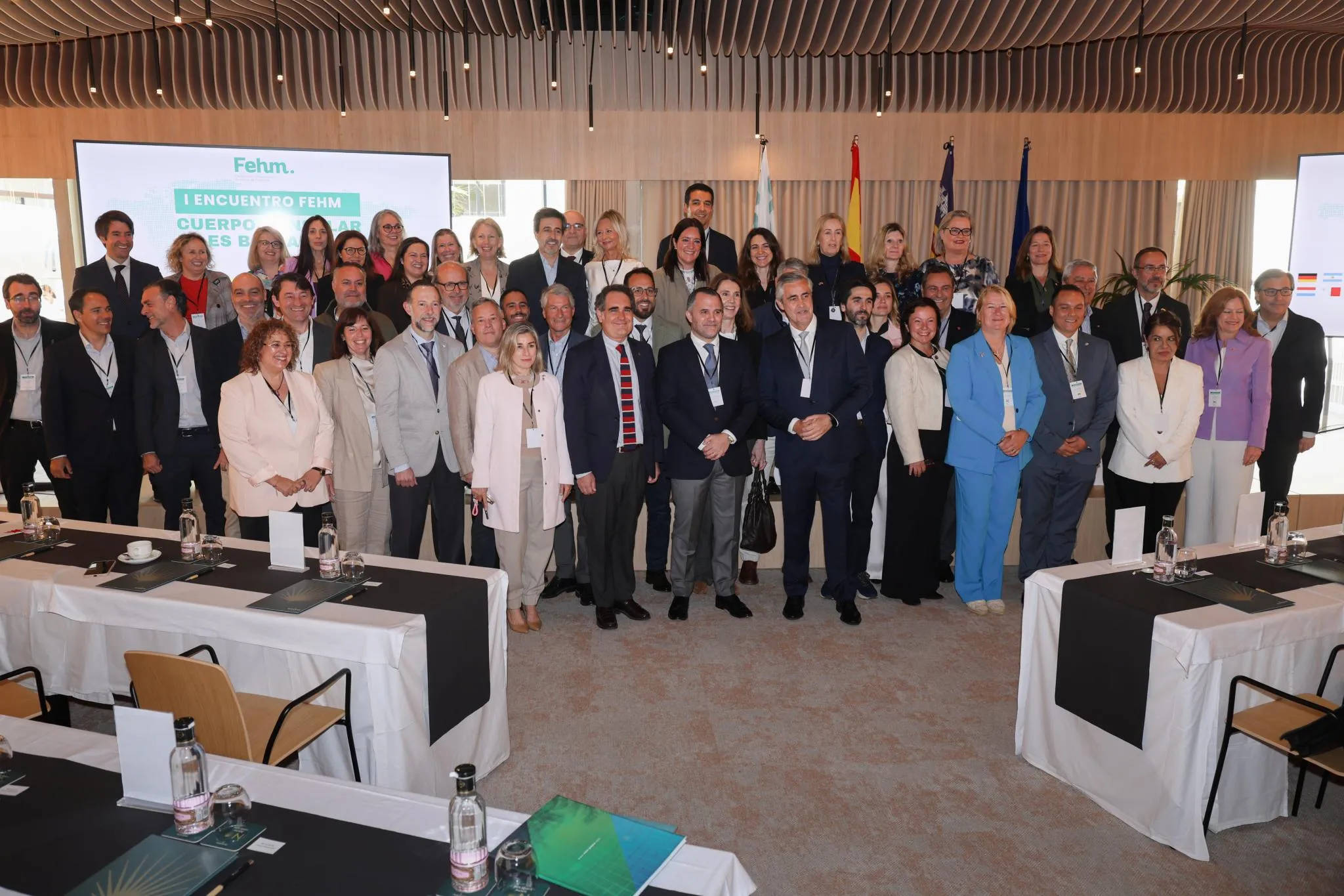 Los hoteleros confían en la regularización para facilitar la captación de personal para la temporada alta