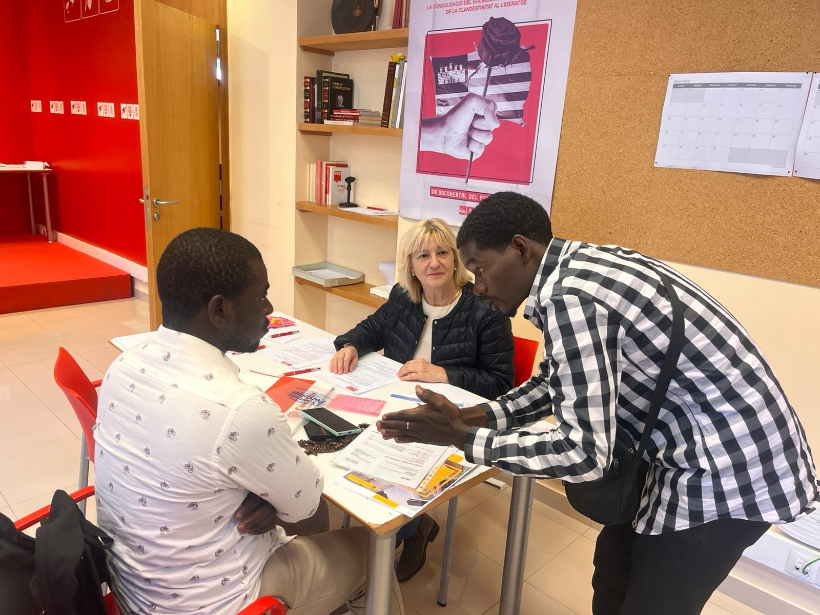 Asesoramiento en el PSIB para migrantes por la regularización: «Abrimos las puertas mientras otros intentan cerrarlas»