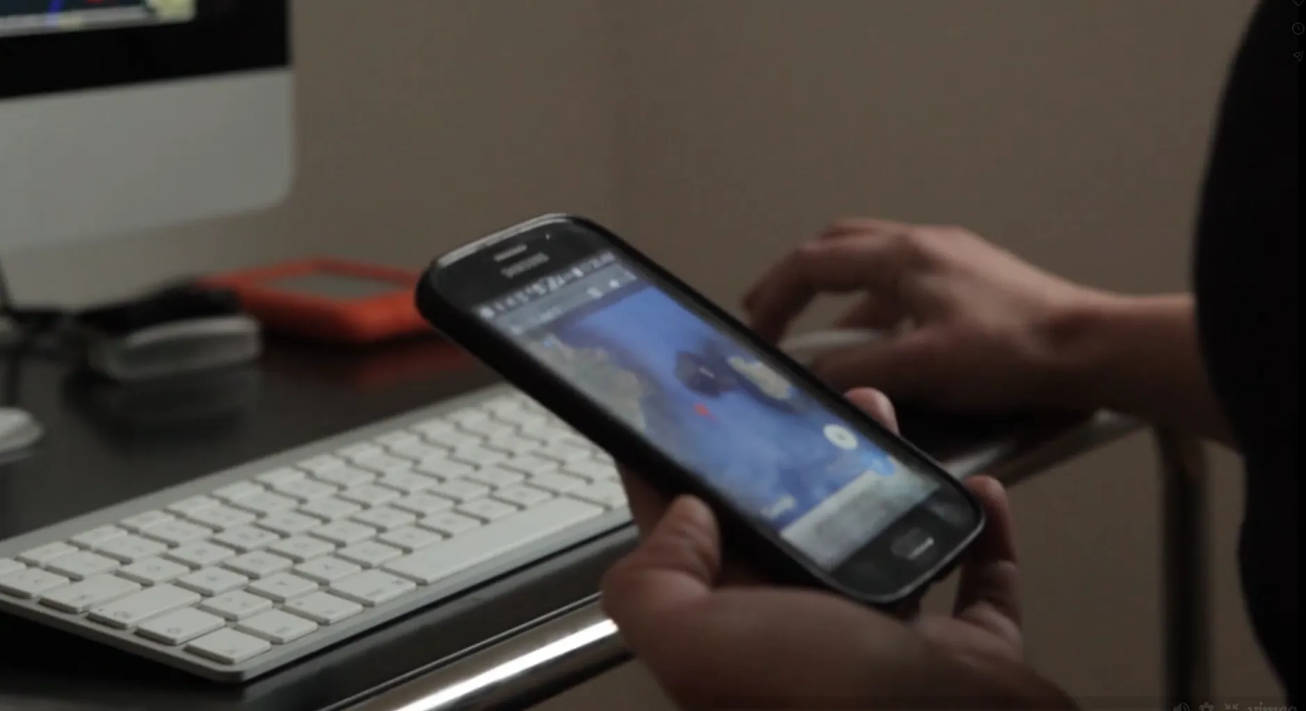 La línea telefónica a la que llaman las pateras: «Esta ruta es una trampa mortal»