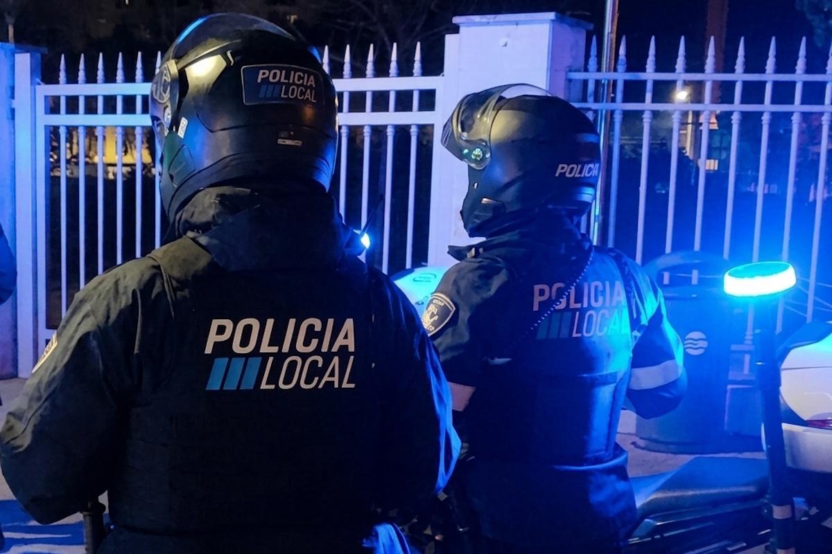Un joven deja inconsciente a una mujer y le roba tras hacerle un 'mataleón' en Palma