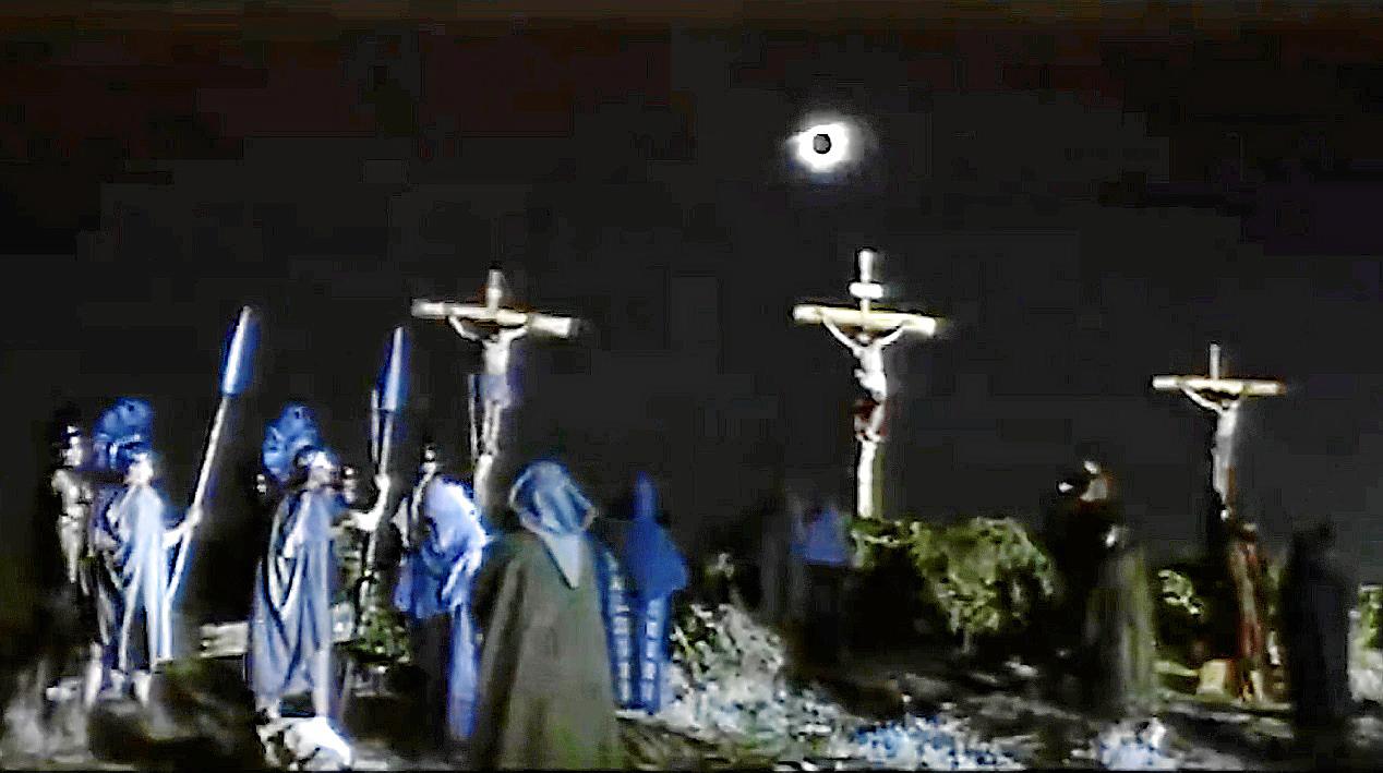 De miedo ilógico a espectáculo: un repaso a la danza de la luna y el sol