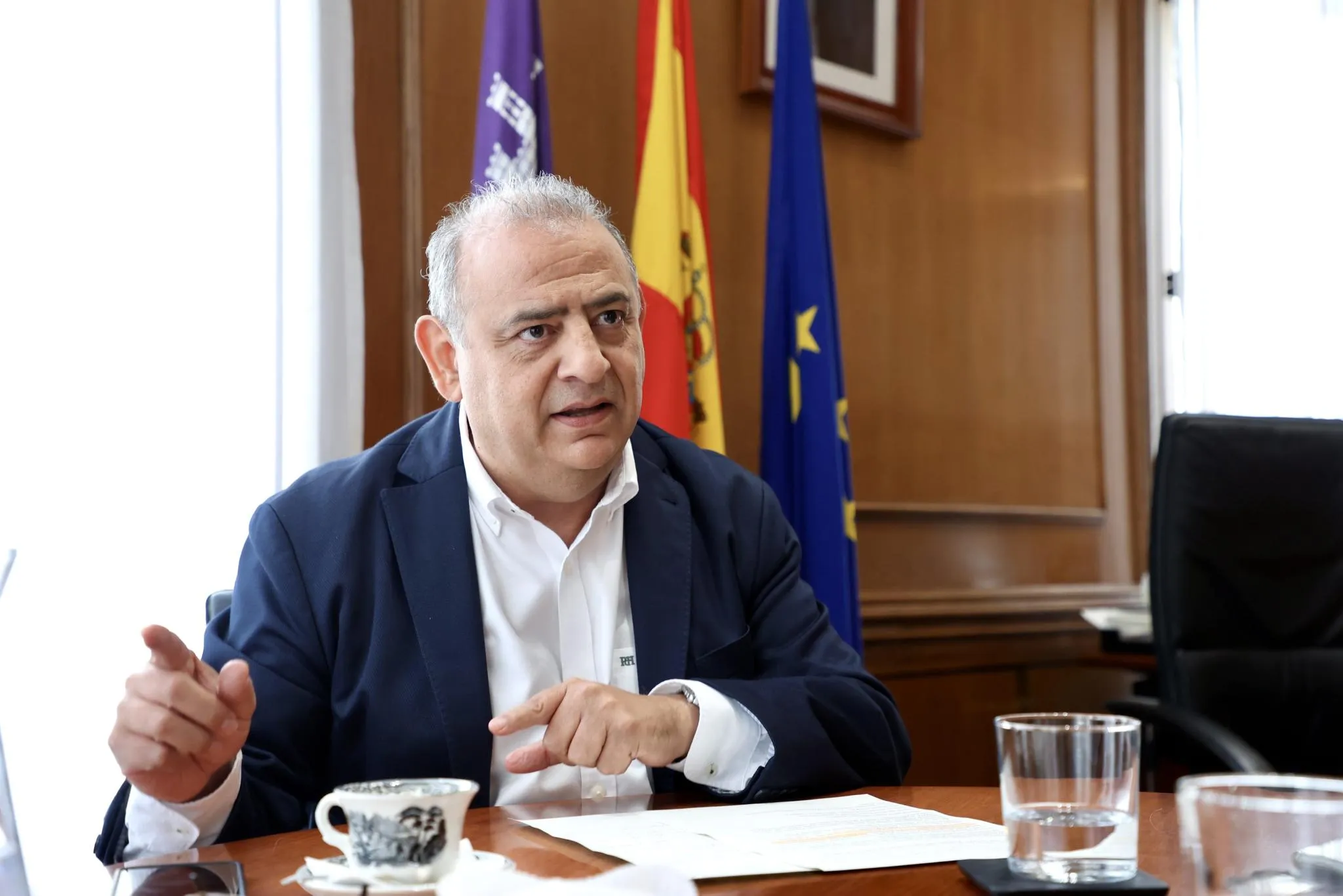 «Hay voluntad política del PP de torpedear el proceso de regularización»