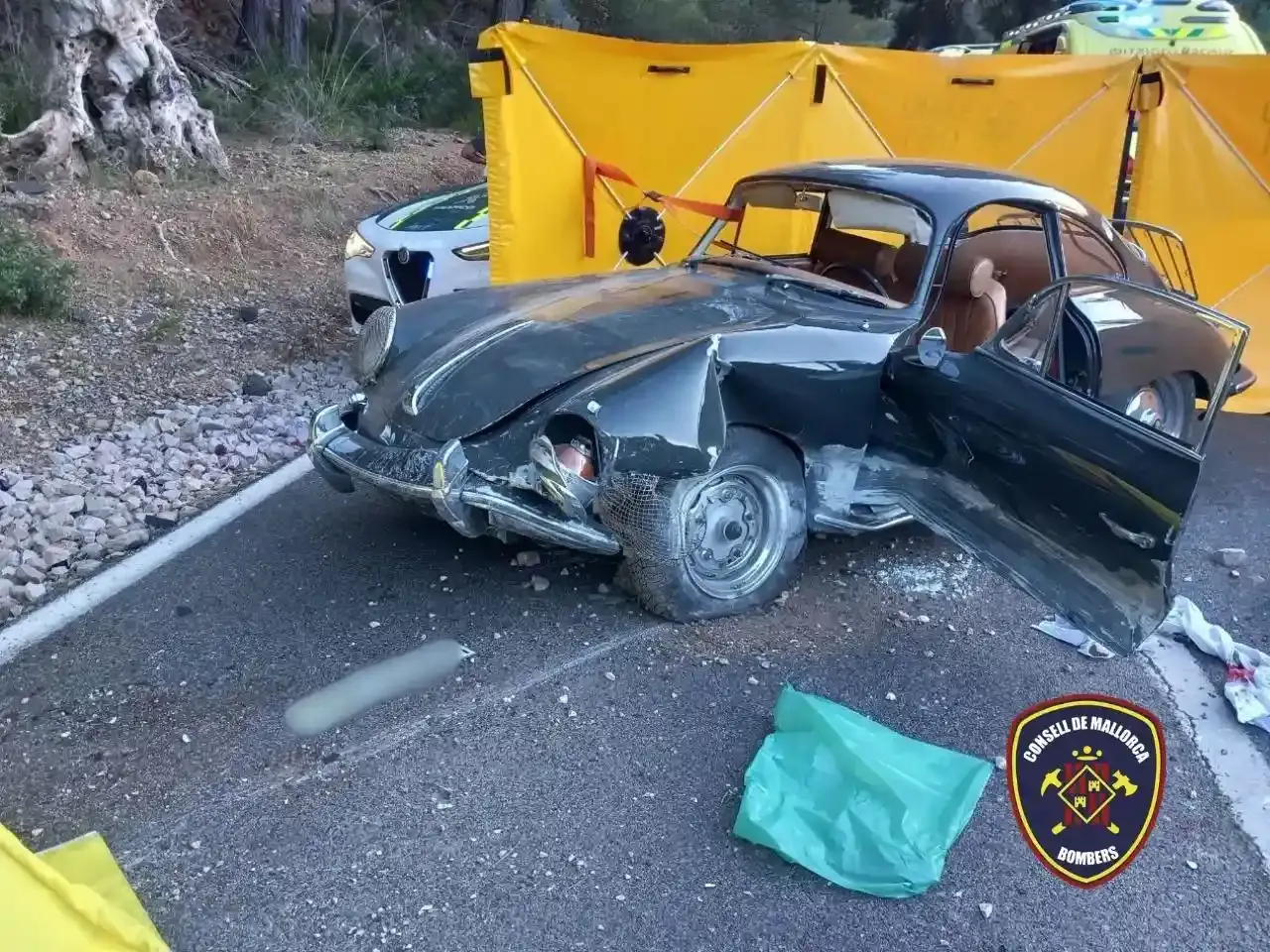 Sigue crítico en la UCI uno de los heridos en el accidente de la carretera de Valldemossa