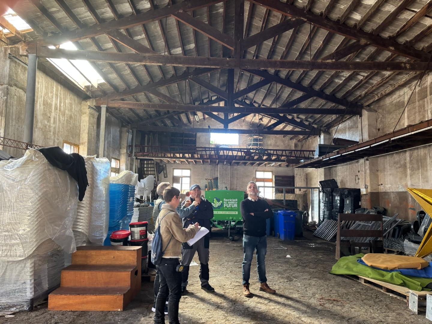 Arrancan las obras de consolidación de la cubierta de la antigua fábrica Osca