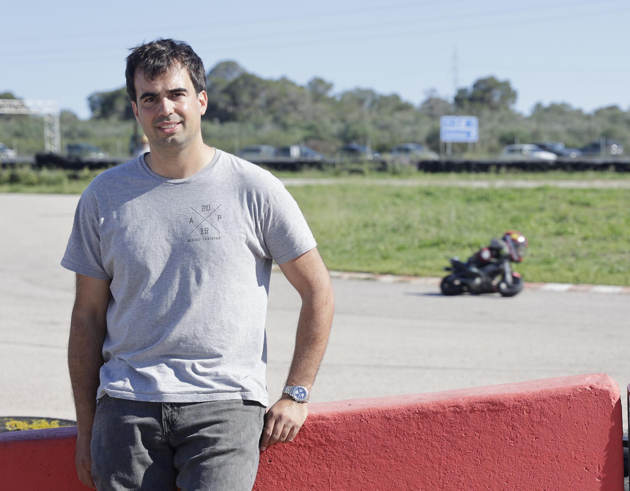 Ángel Poyatos: «El mejor grado para ser entrenador es la experiencia»
