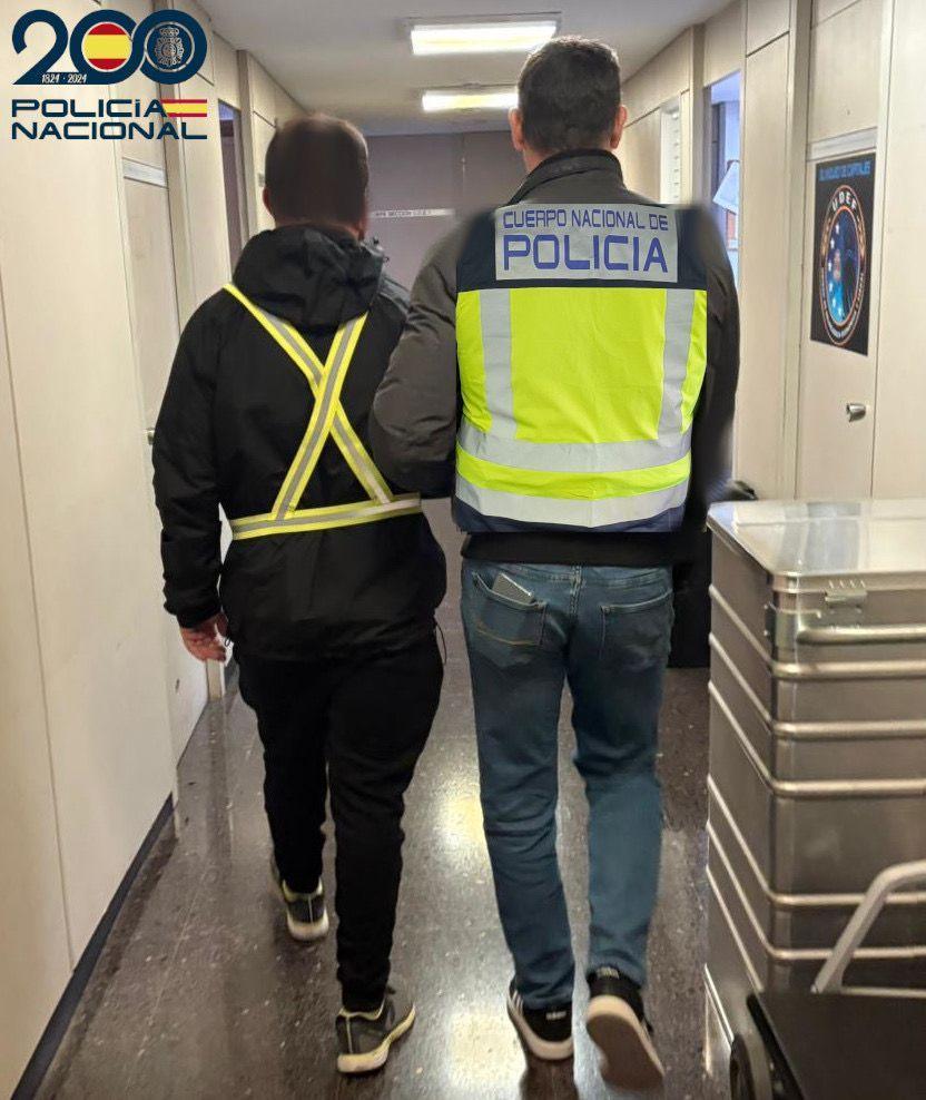 La Fiscalía pide 18 años de cárcel a un joven por prender fuego a un indigente que dormía en un cajero en Palma