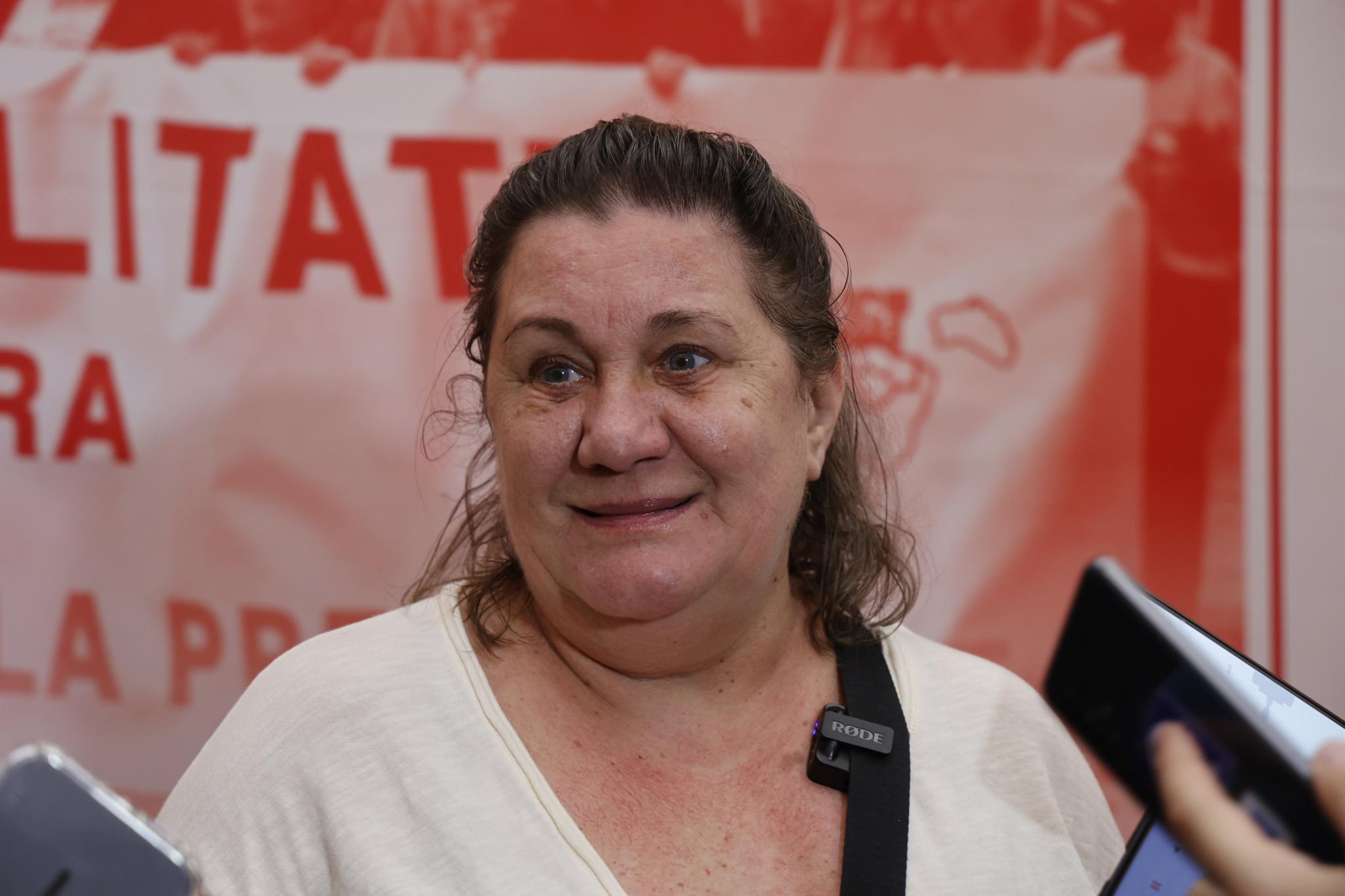 Trabajadores alertan del éxodo por la vivienda: «No podemos pagar el alquiler con estos sueldos»