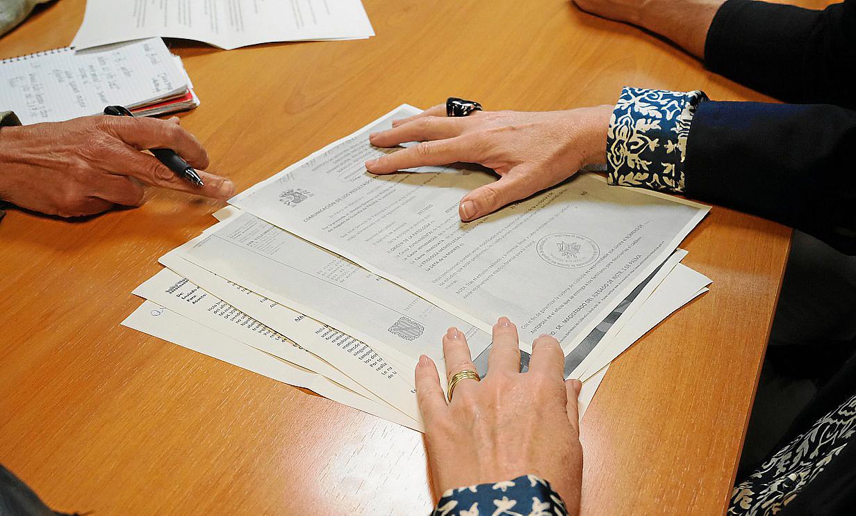 Una historia kafkiana: nueve meses esperando un informe forense y cuentas bloqueadas