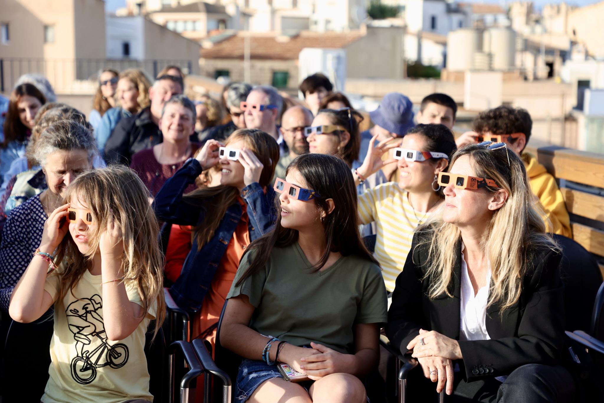 Aprendiendo a observar el Sol de forma segura