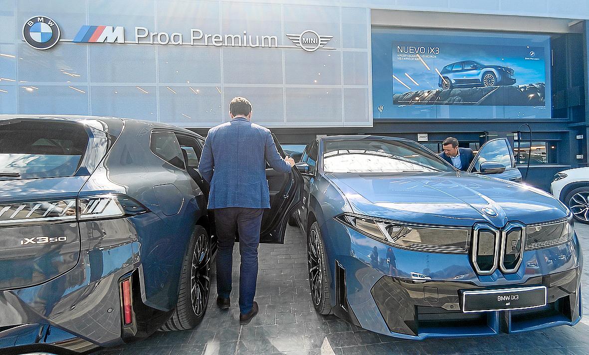 Proa Premium presenta el BMW iX3