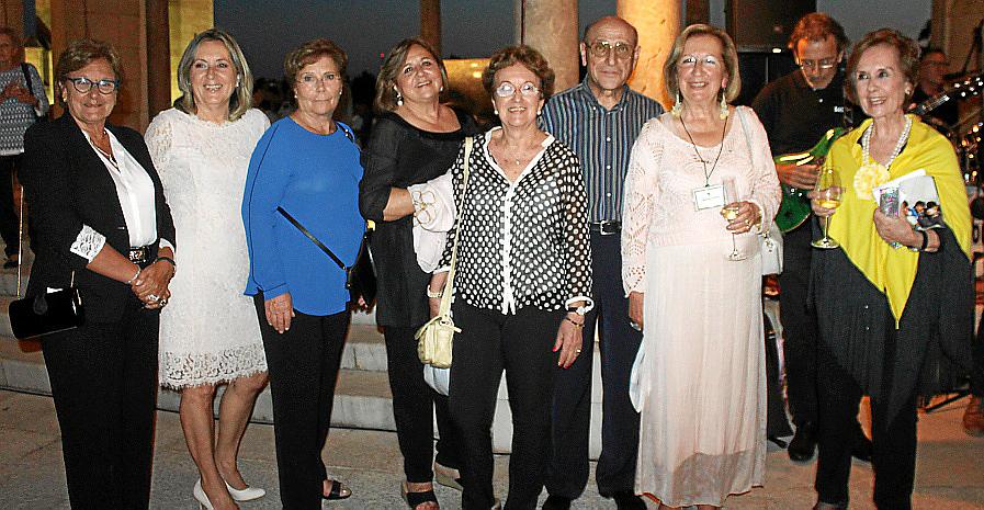 Cóctel solidario en el Palau March